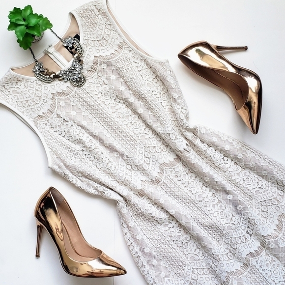 Adrianna Papell White Lace Shift Sheath Dress Sleeveless Size 8 - Picture 2 of 8